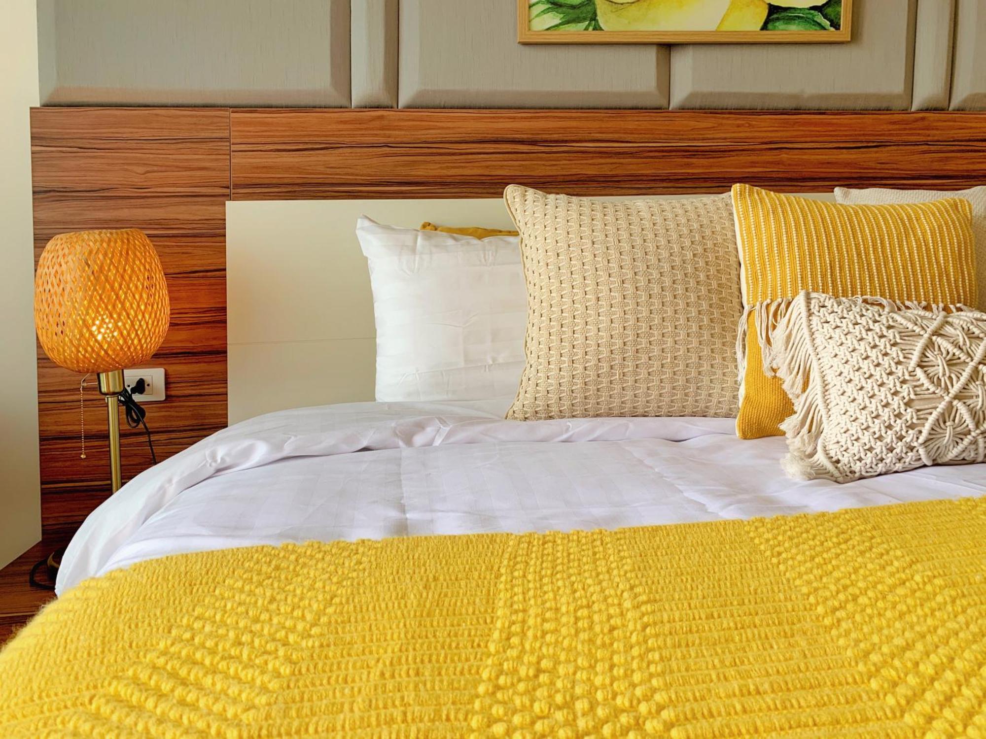 The Astra Cozy Living Suite 치앙마이 외부 사진