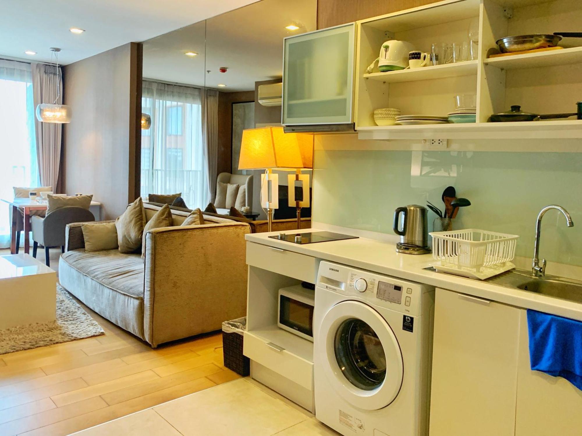 The Astra Cozy Living Suite 치앙마이 외부 사진