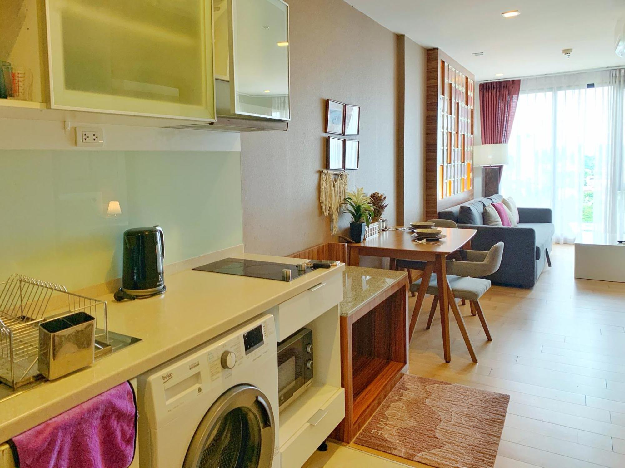 The Astra Cozy Living Suite 치앙마이 외부 사진